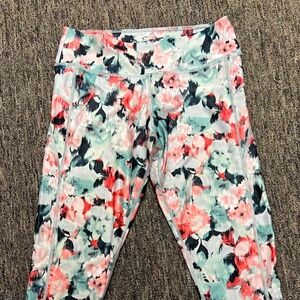 American Eagle Flowered Leggings size L